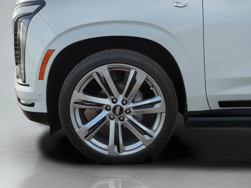 Used 2025 Cadillac Escalade Sport Platinum w/ LPO, Floor Liner Package AWD/4WD image 27