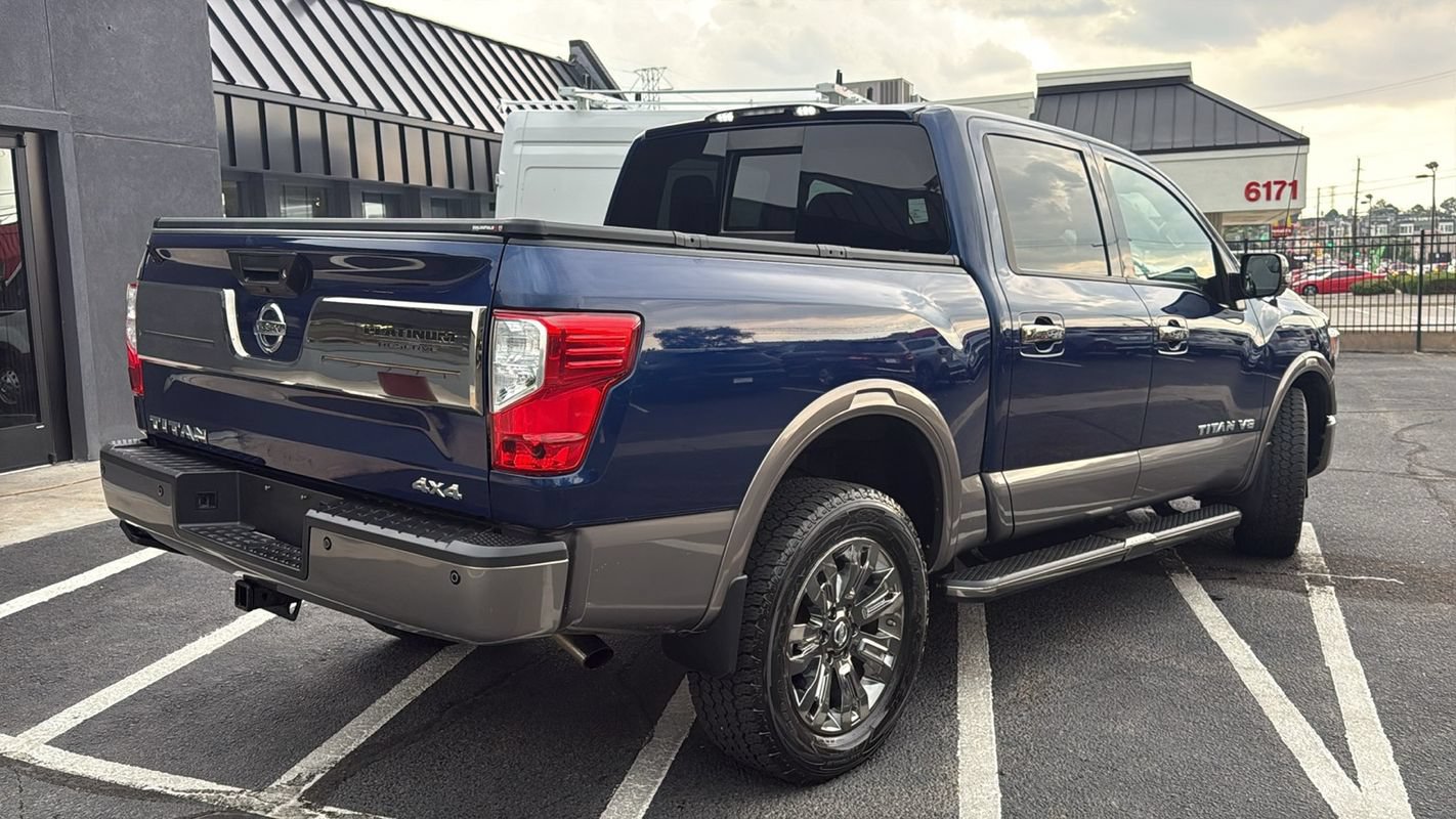 Used 2018 Nissan Titan Platinum Reserve AWD/4WD image 3