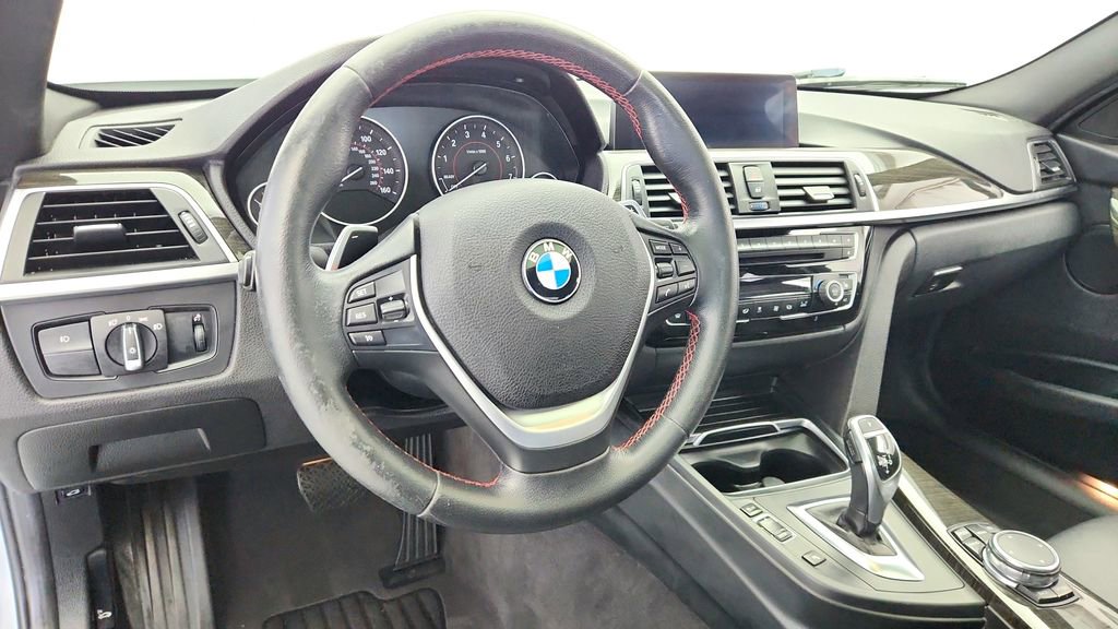 Used 2016 BMW 328i xDrive Sedan image 9