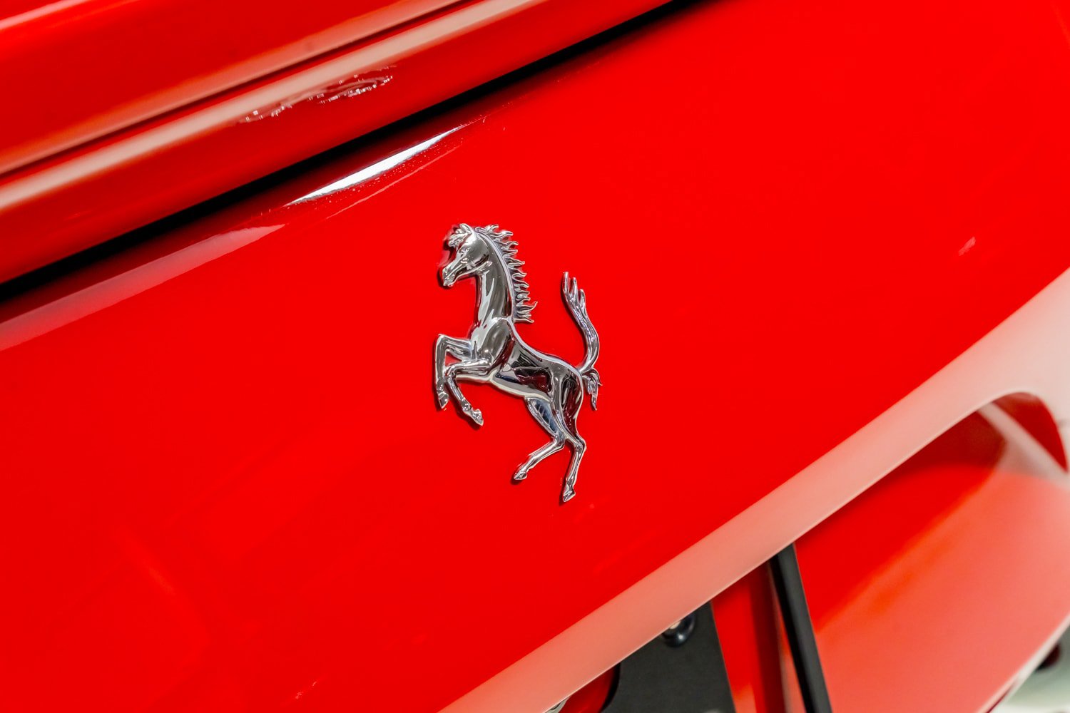 Used 2018 Ferrari 812 Superfast RWD image 40