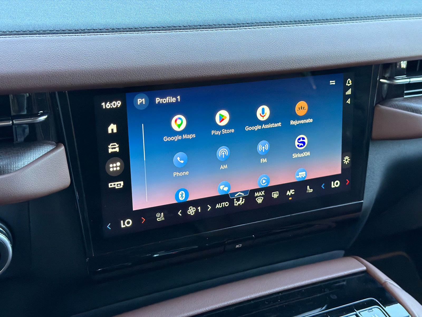 New 2026 Lincoln Navigator Reserve AWD/4WD image 27