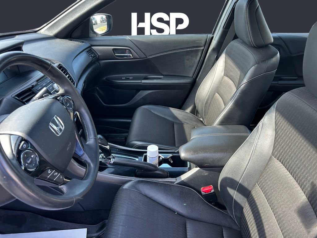 Used 2016 Honda Accord Sport image 9