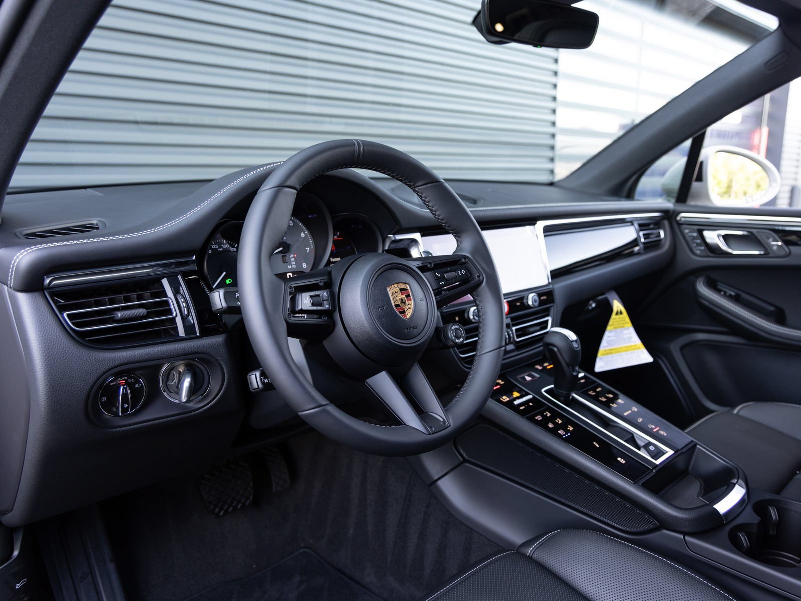 New 2026 Porsche Macan S AWD/4WD image 4