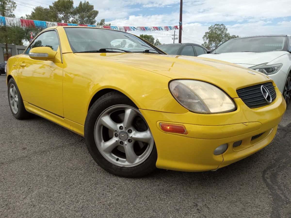 Used 2002 Mercedes-Benz SLK 320 image 4