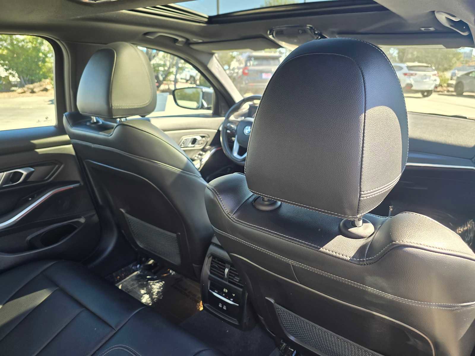 Used 2023 BMW 330i Sedan w/ Driving Assistance Package image 15