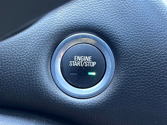 Used 2017 Chevrolet Malibu Premier FWD image 24
