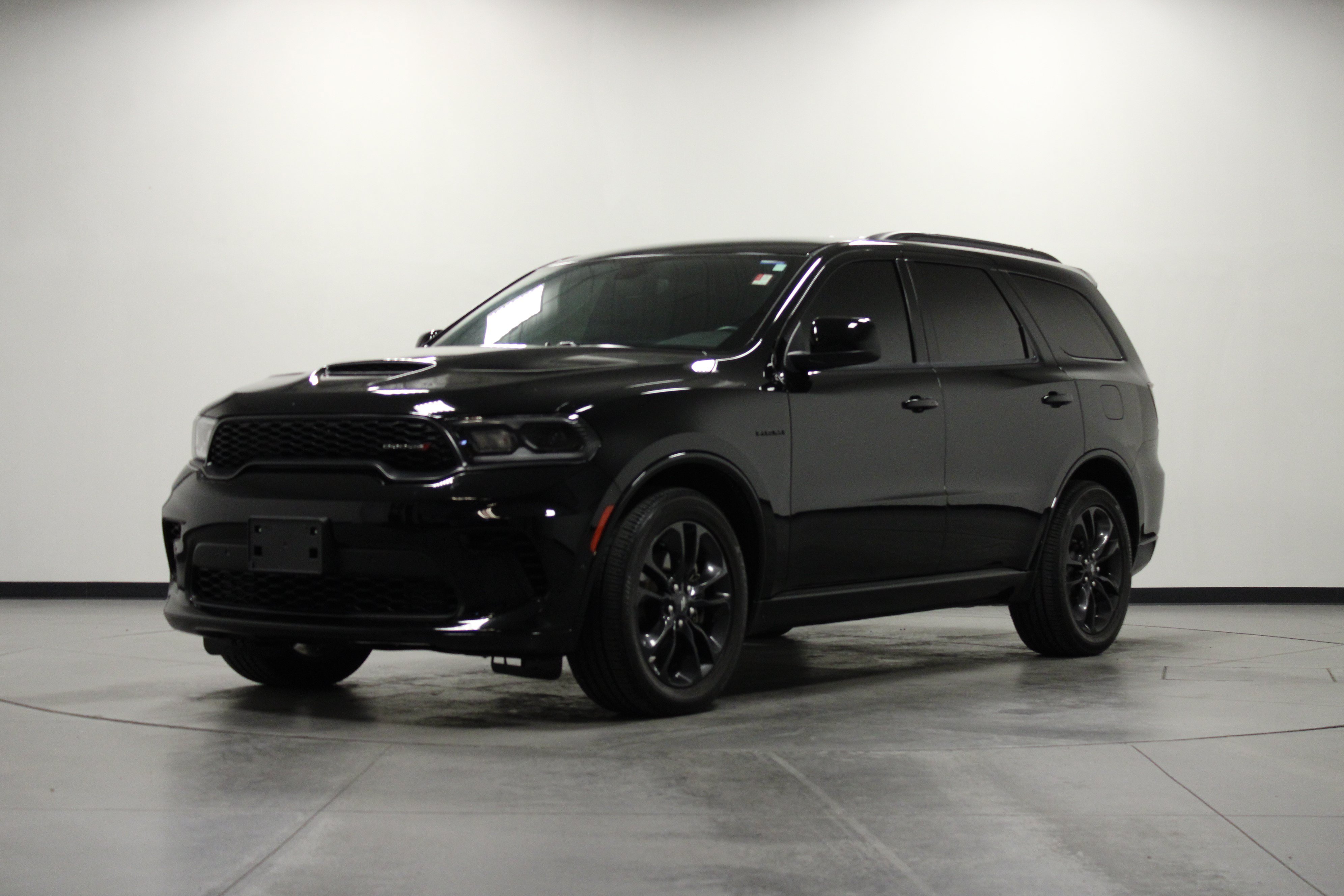 Used 2023 Dodge Durango R/T w/ Blacktop Package AWD/4WD image 8