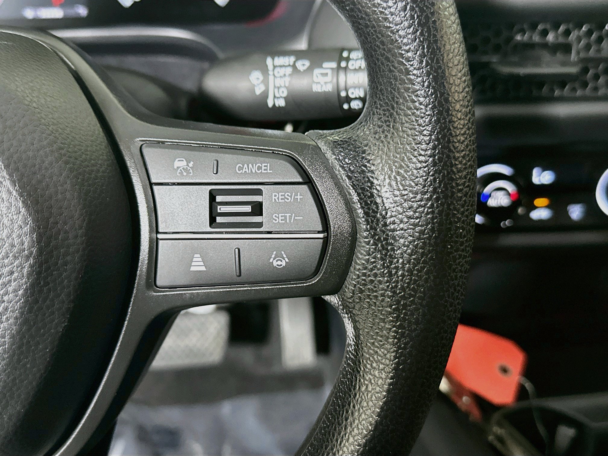 Used 2024 Honda HR-V LX image 17