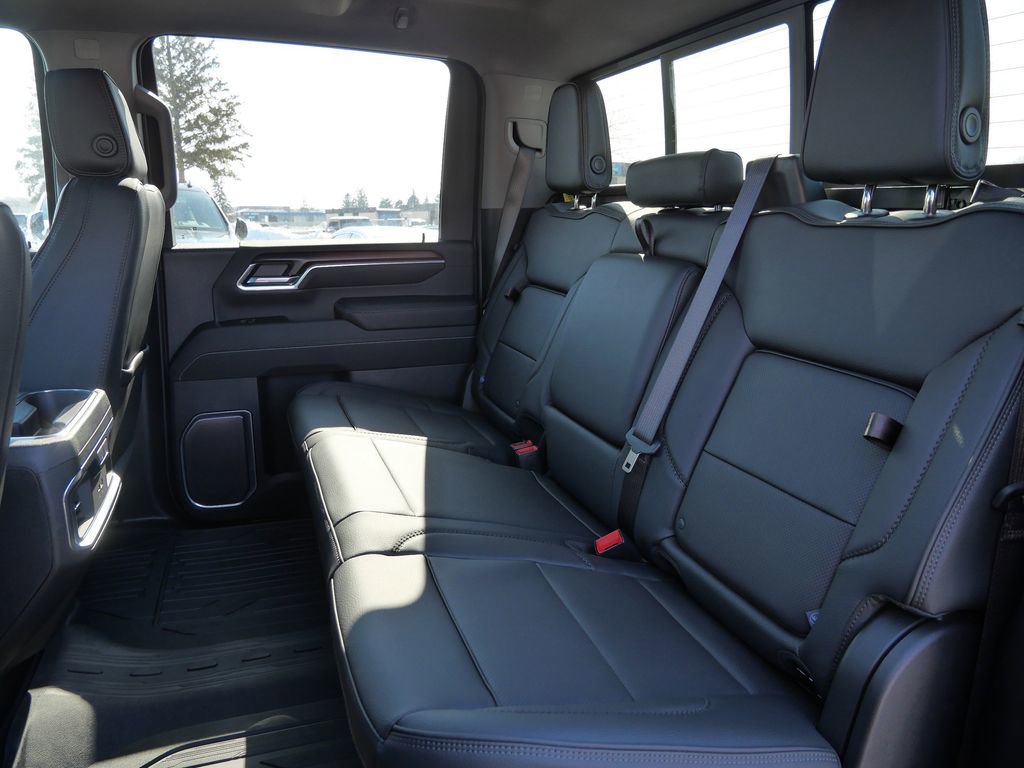 New 2026 GMC Sierra 3500 Denali w/ Denali Reserve Package image 32