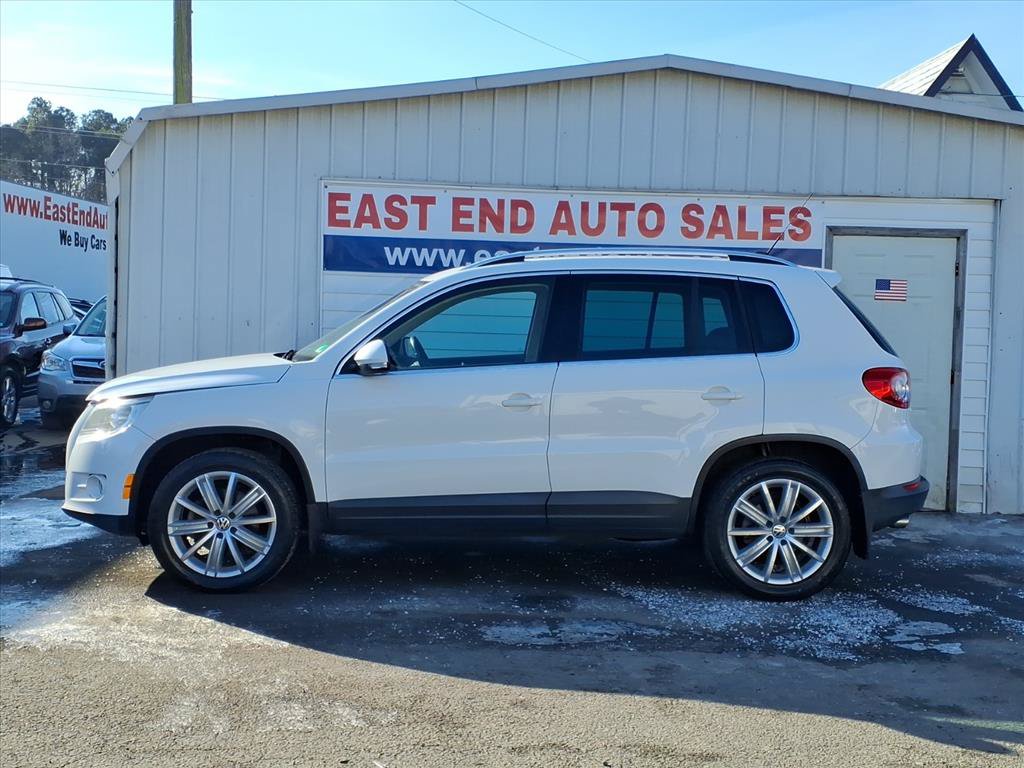 Used 2011 Volkswagen Tiguan S AWD/4WD image 2
