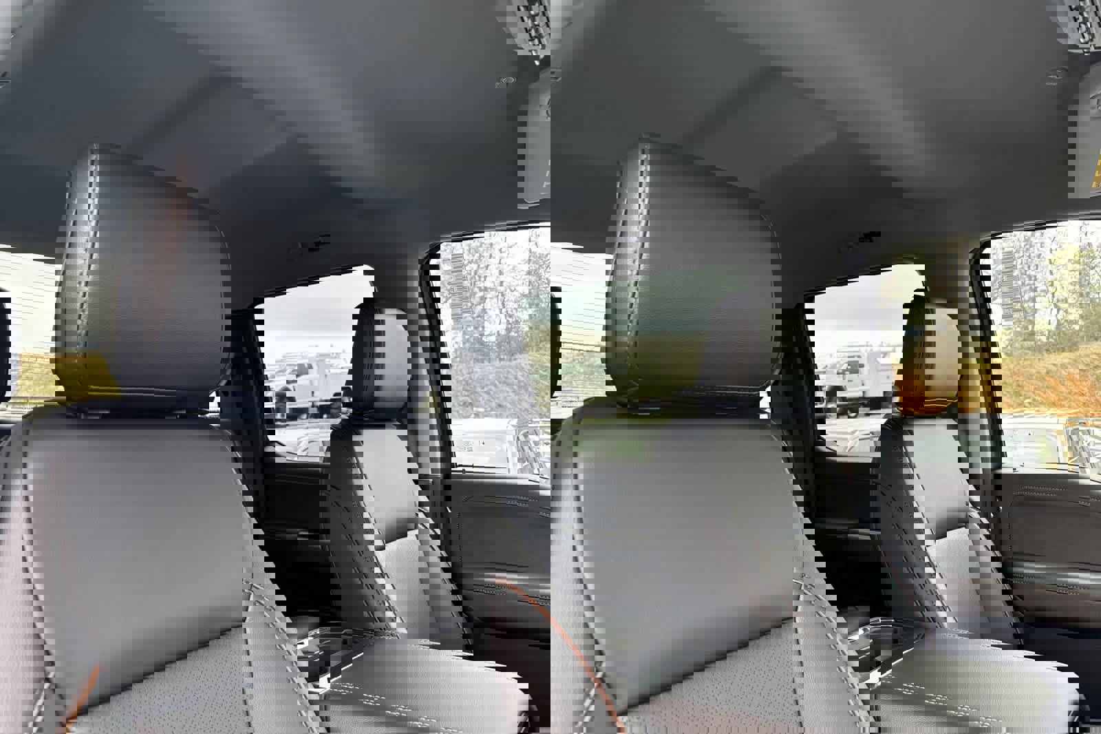 New 2026 Ford F250 Lariat w/ FX4 Off-Road Package image 14