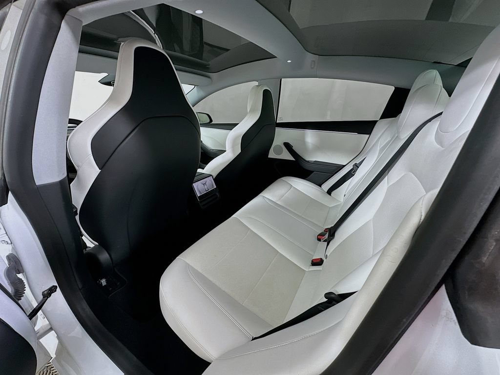 Used 2024 Tesla Model 3 Performance AWD/4WD image 4