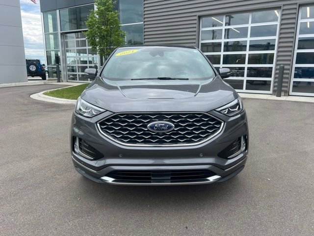 Used 2021 Ford Edge Titanium w/ Equipment Group 301A AWD/4WD image 2