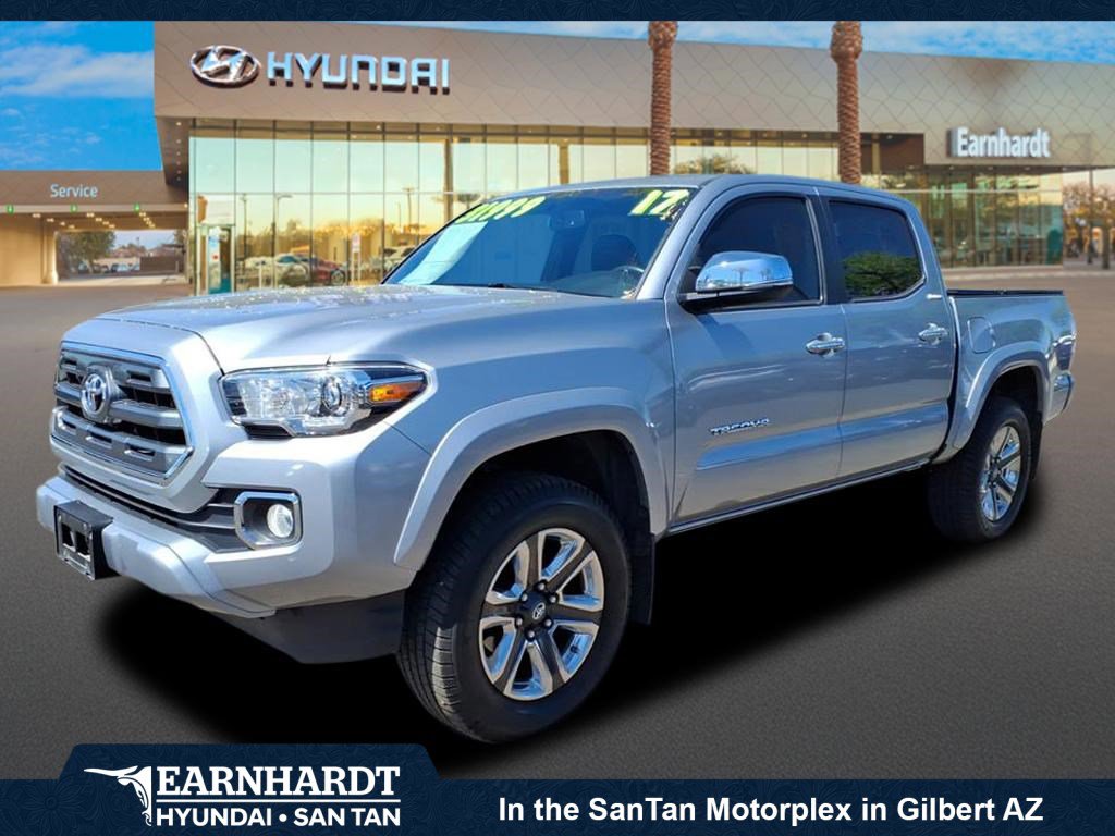 Used 2017 Toyota Tacoma Limited image 1