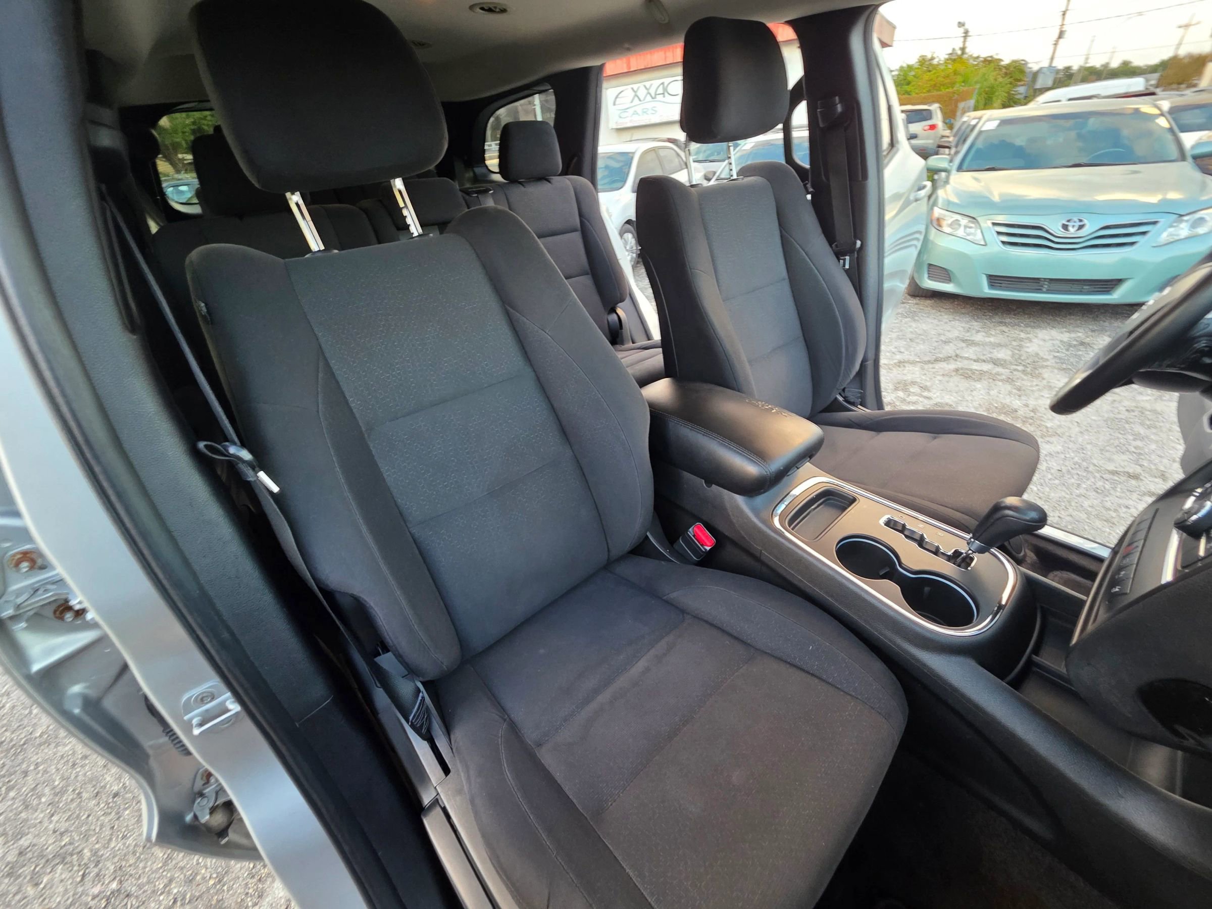 Used 2011 Dodge Durango Crew image 23