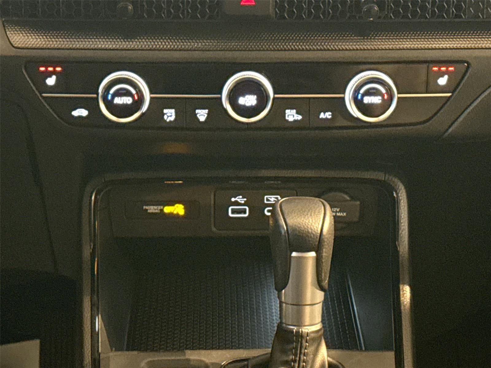 Used 2025 Honda CR-V EX image 17