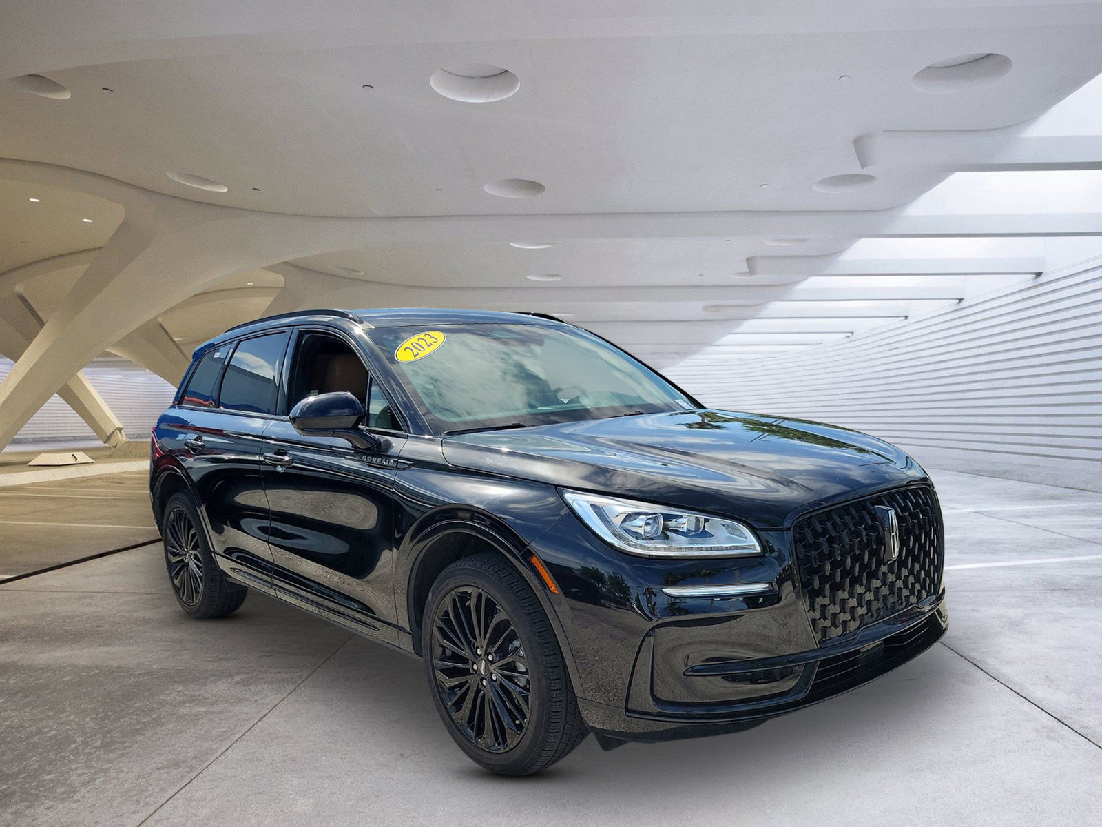 Used 2023 Lincoln Corsair Reserve w/ Jet Appearance Package FWD image 1