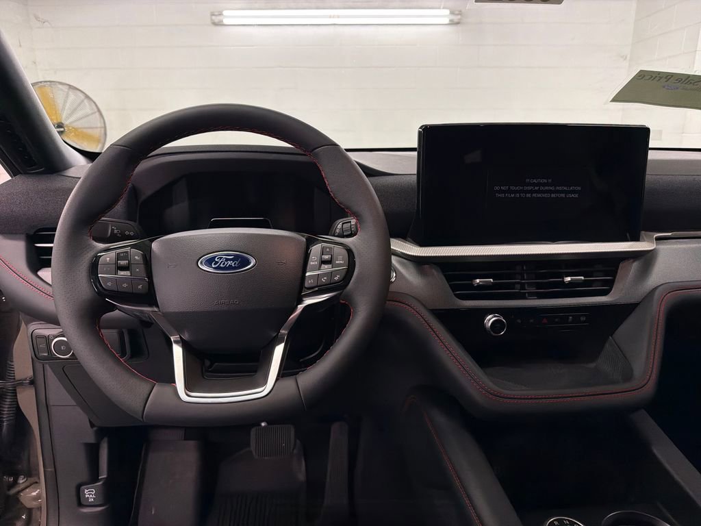 New 2026 Ford Explorer ST-Line w/ ST-Line Street Pack RWD image 8