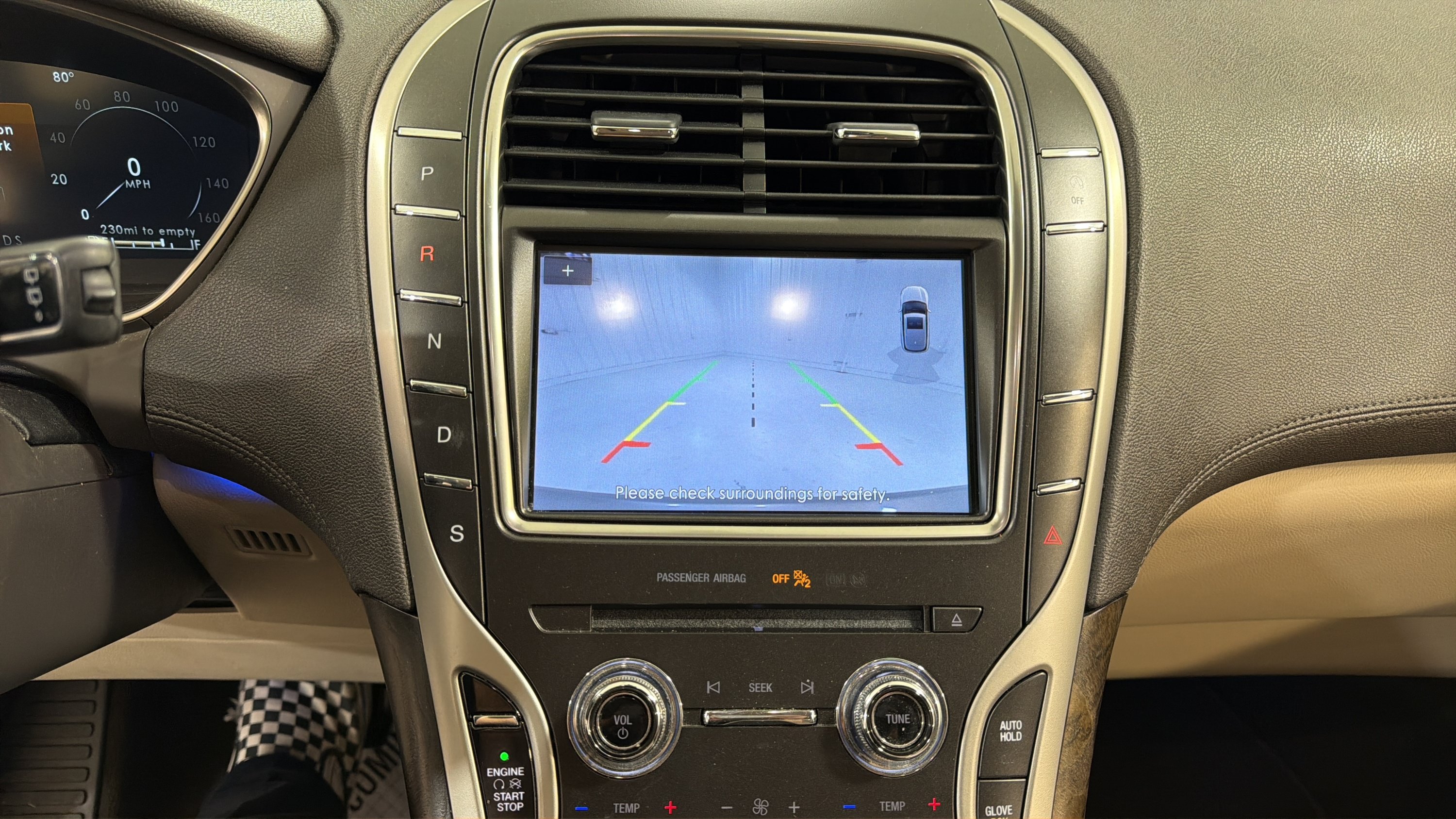Used 2020 Lincoln Nautilus Reserve AWD/4WD image 16