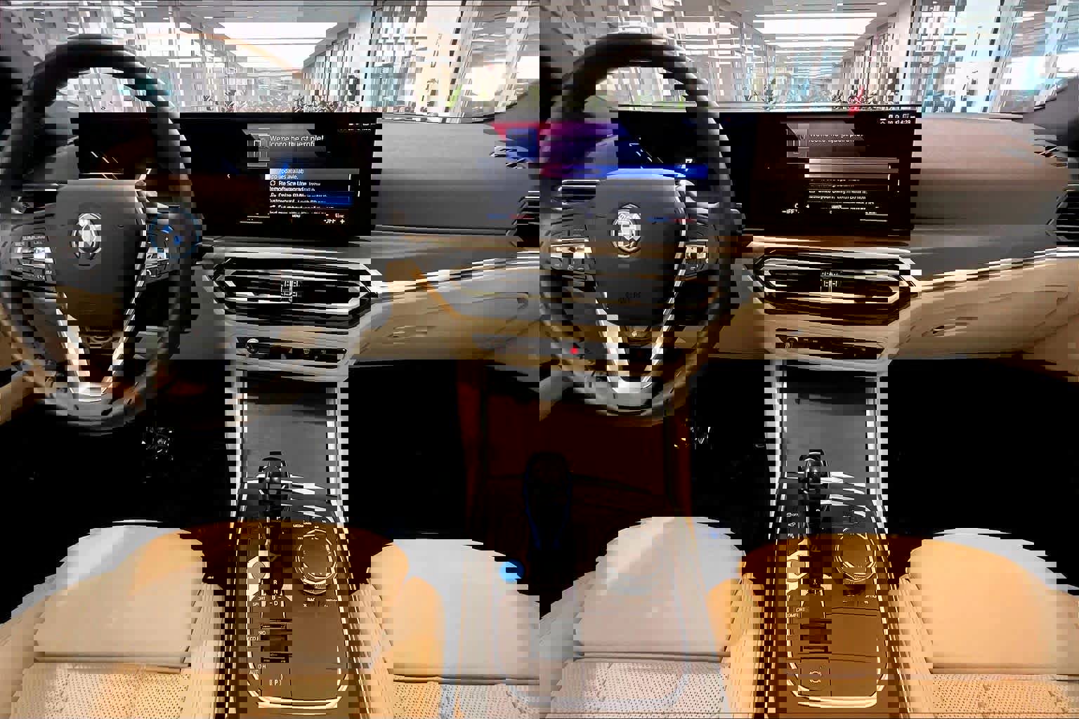 Used 2023 BMW i4 eDrive35 w/ Premium Package image 15