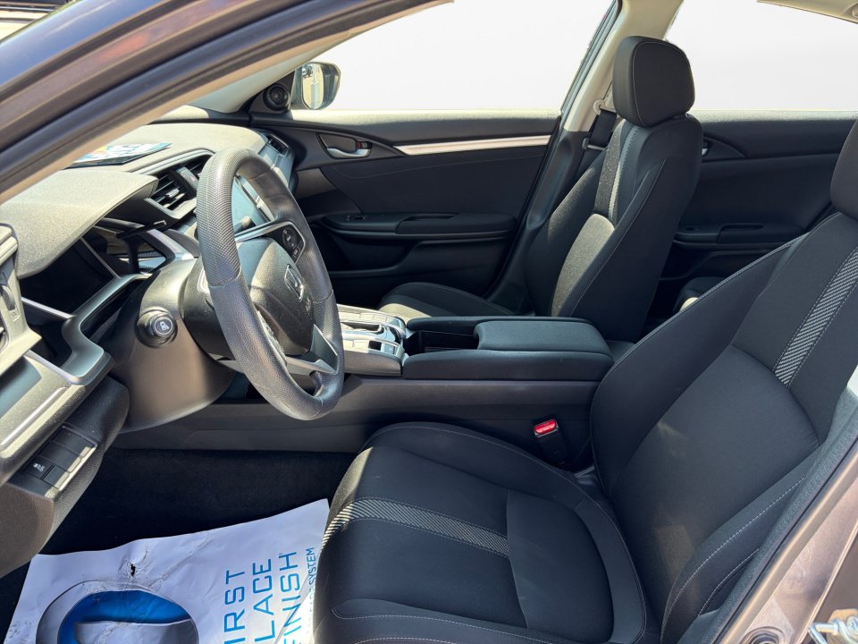 Used 2018 Honda Civic EX image 11