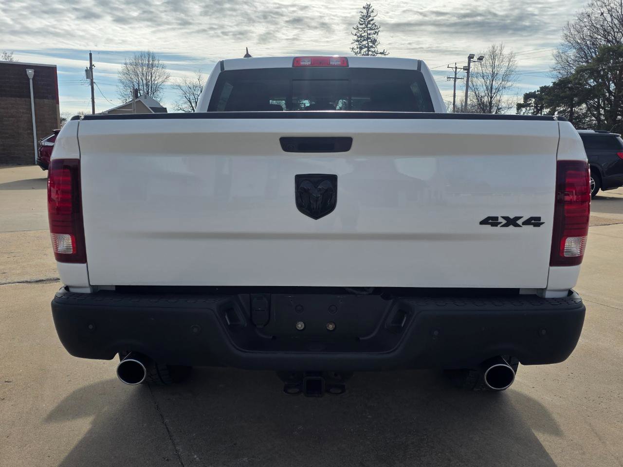 Used 2019 RAM 1500 Classic Warlock image 16