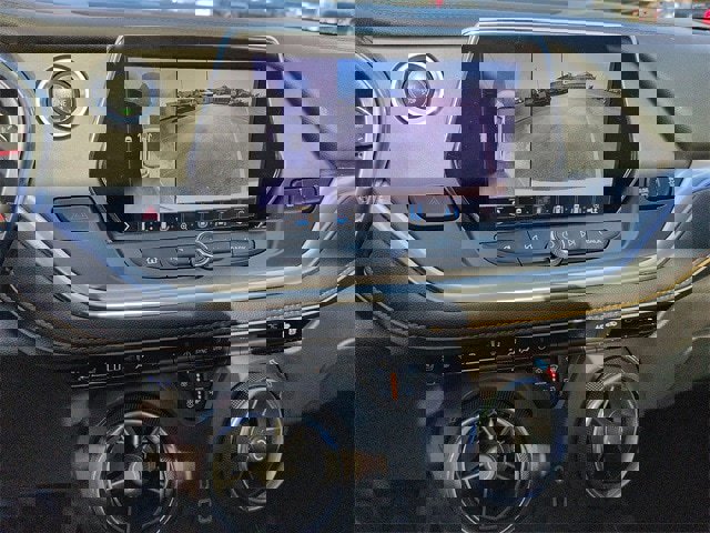 Used 2019 Chevrolet Blazer Premier w/ Sun and Wheels Package image 25