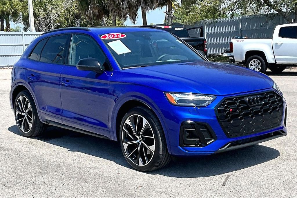 Certified 2024 Audi SQ5 Prestige image 2
