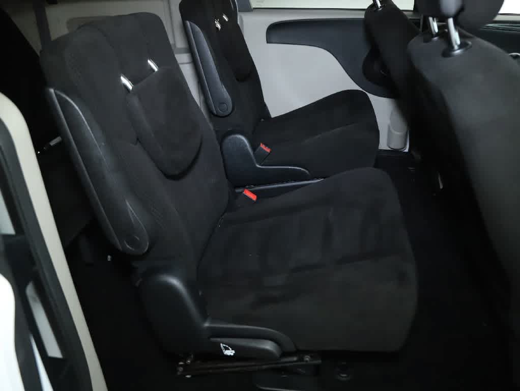 Used 2016 Dodge Grand Caravan SE w/ Quick Order Package 29E SE FWD image 29