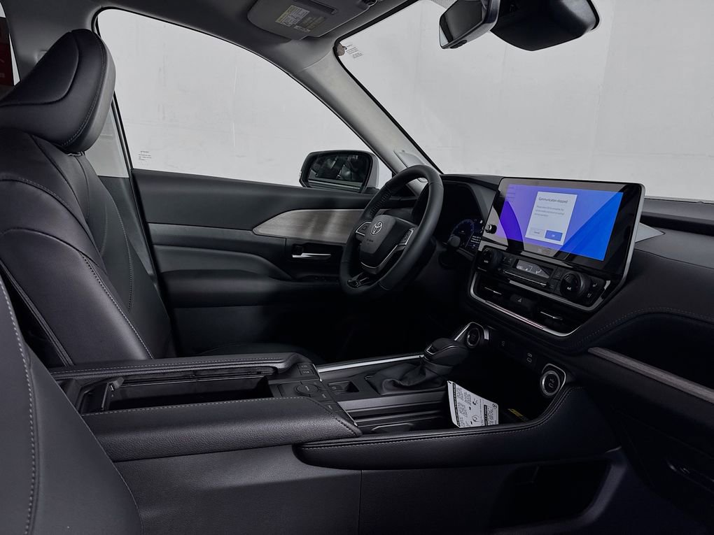 New 2026 Toyota Grand Highlander Limited image 33