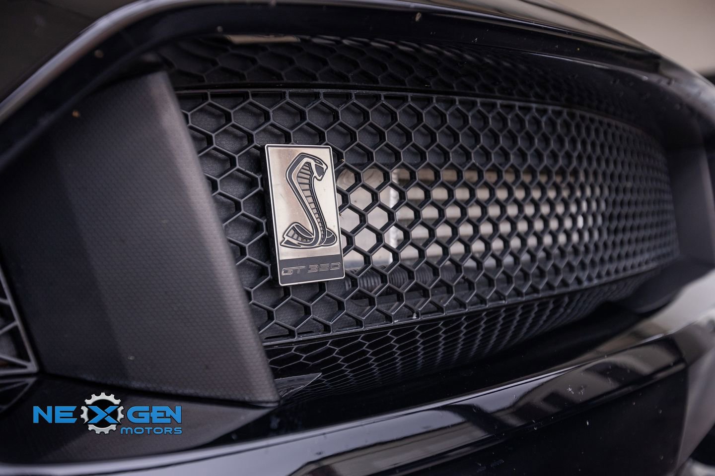 Used 2016 Ford Mustang Shelby GT350 w/ Track Package RWD image 46