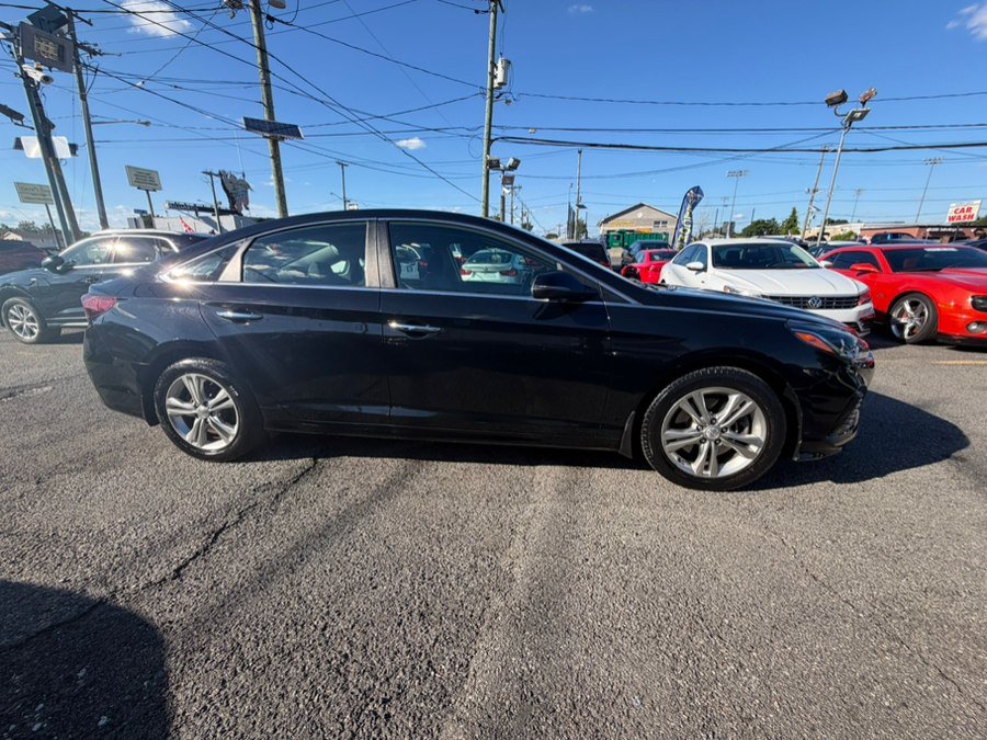 Used 2019 Hyundai Sonata SEL w/ Tech Package 02 FWD image 3