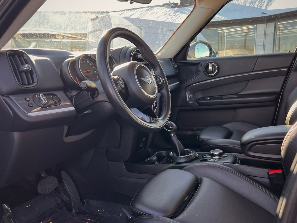 Used 2018 MINI Cooper Countryman SE image 2