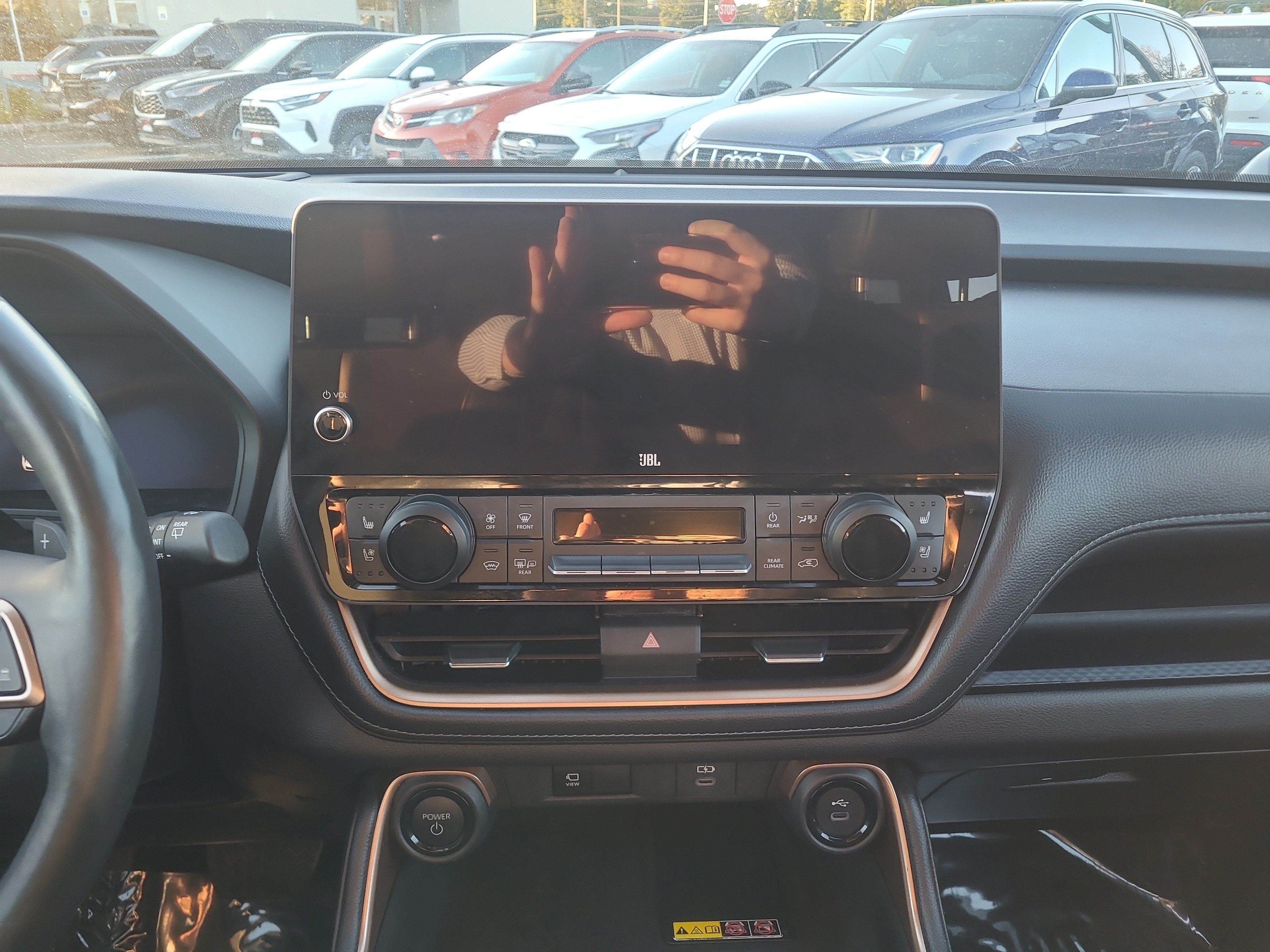 Certified 2024 Toyota Grand Highlander AWD Hybrid image 19