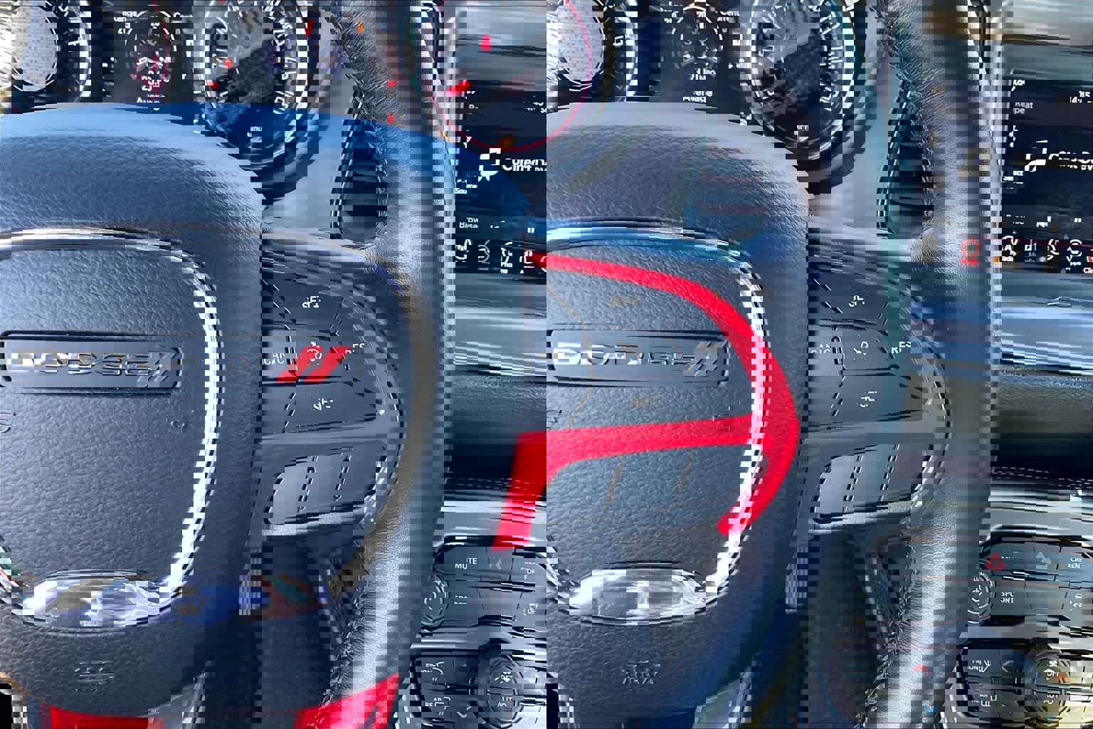 Used 2023 Dodge Challenger SXT image 22