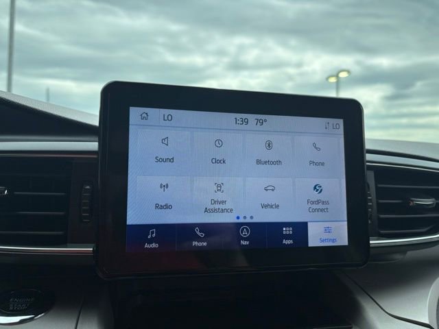 Used 2023 Ford Explorer XLT w/ Equipment Group 202A AWD/4WD image 20