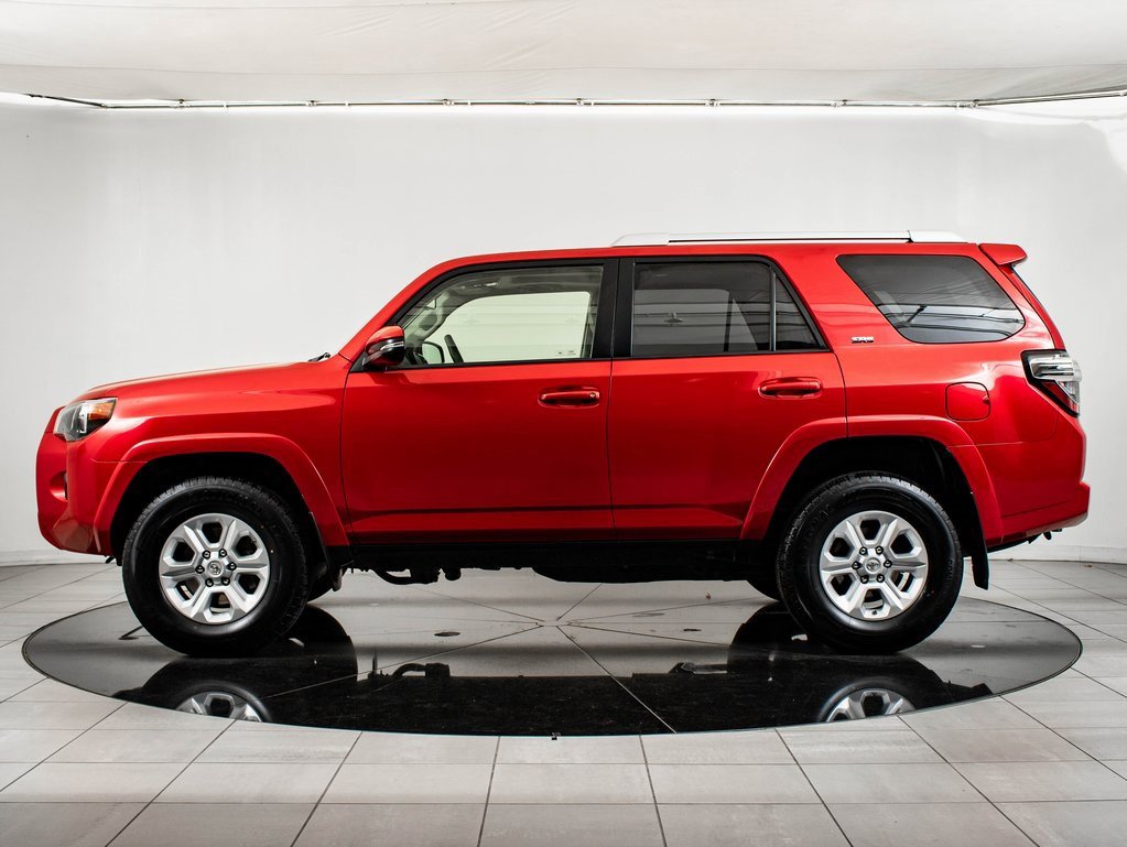 Used 2016 Toyota 4Runner SR5 image 5