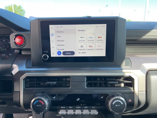 Certified 2025 Toyota Tacoma TRD Off-Road image 26