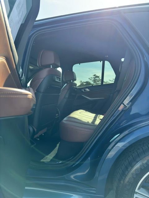 Used 2023 BMW X5 xDrive45e w/ Executive Package image 15