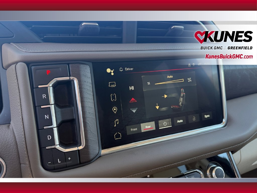 Used 2023 GMC Yukon XL Denali AWD/4WD image 24