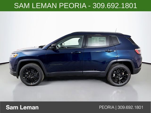 New 2026 Jeep Compass Latitude image 4