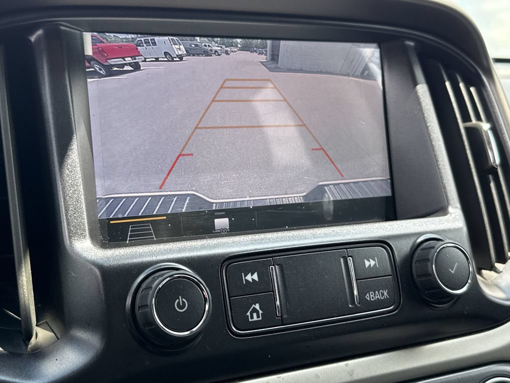 Used 2022 Chevrolet Colorado Z71 AWD/4WD image 32