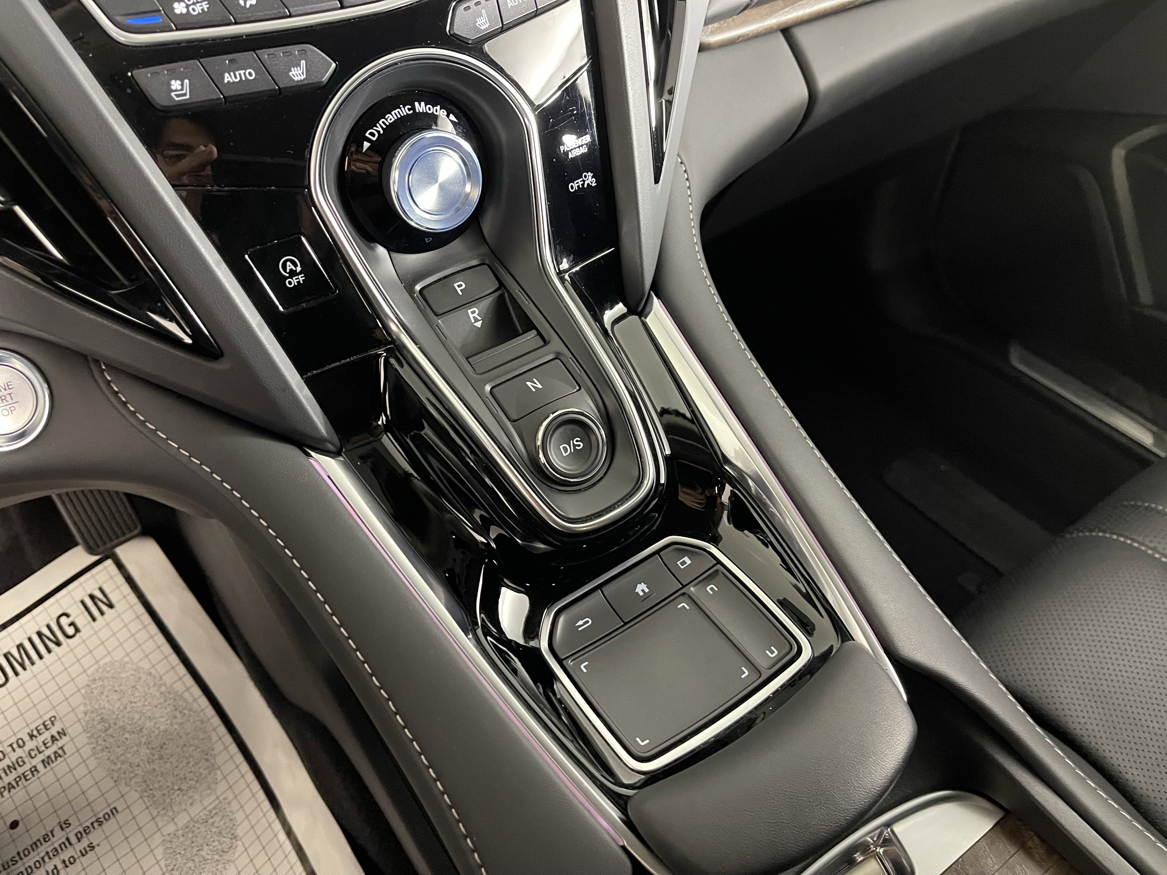 Used 2024 Acura RDX SH-AWD w/ Advance Package image 14