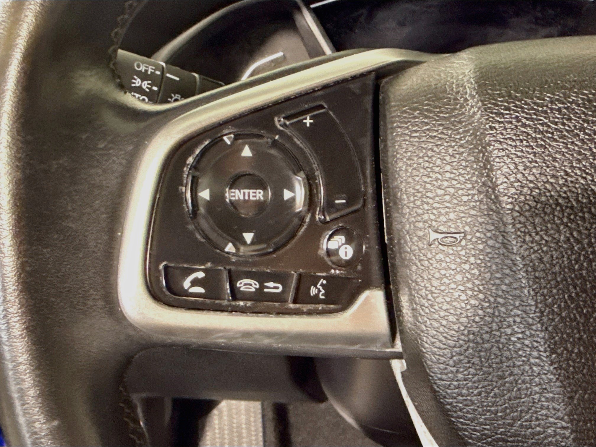 Used 2019 Honda Civic EX image 14