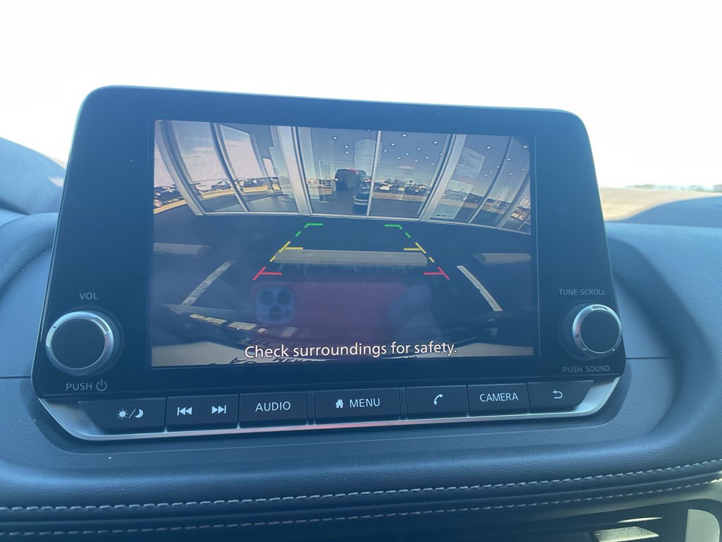 Certified 2023 Nissan Rogue S image 16