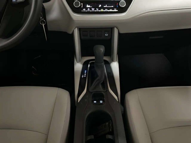 Used 2024 Toyota Corolla Cross L FWD image 13