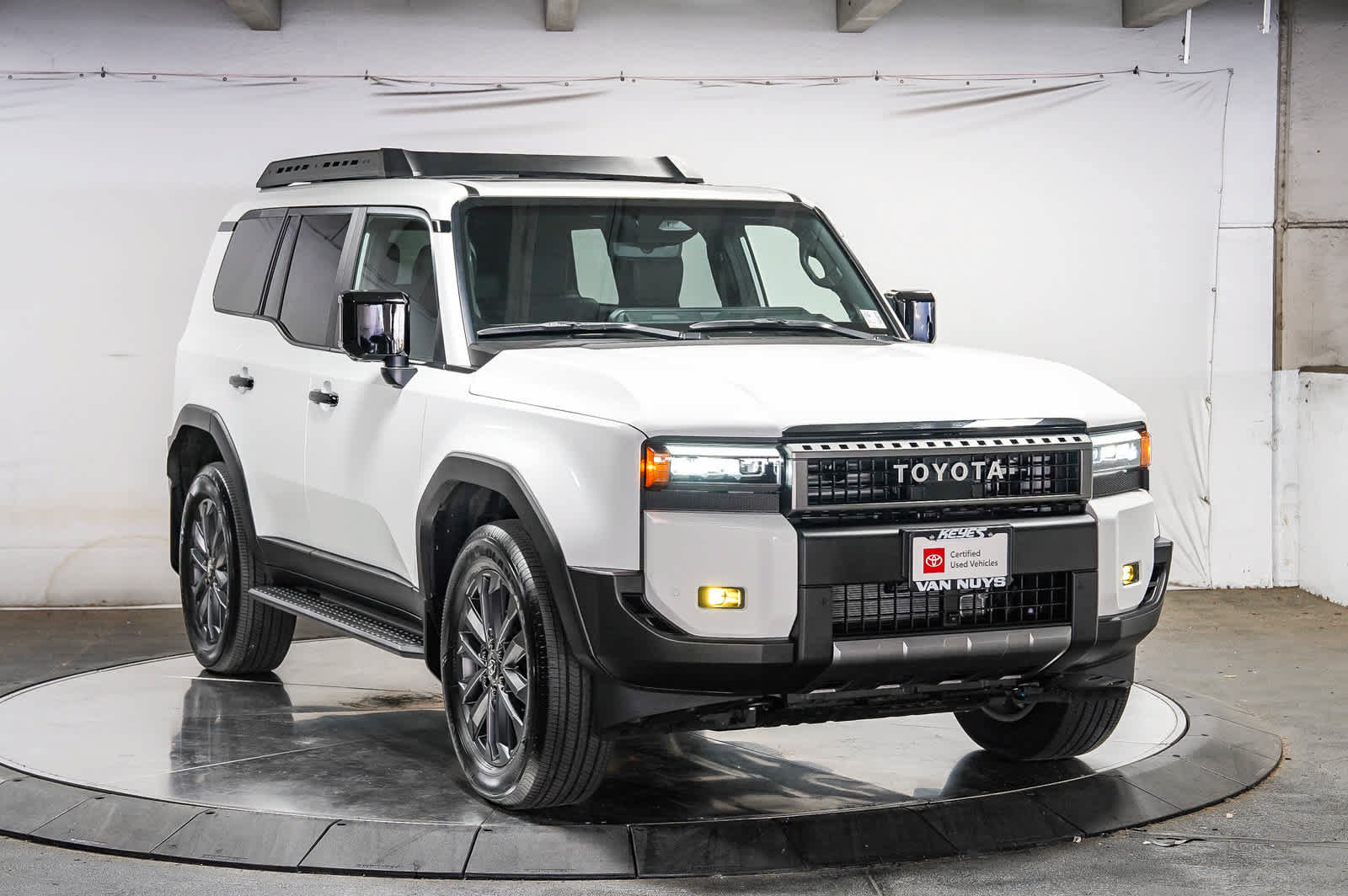 Used 2026 Toyota Land Cruiser w/ Premium Package AWD/4WD image 5