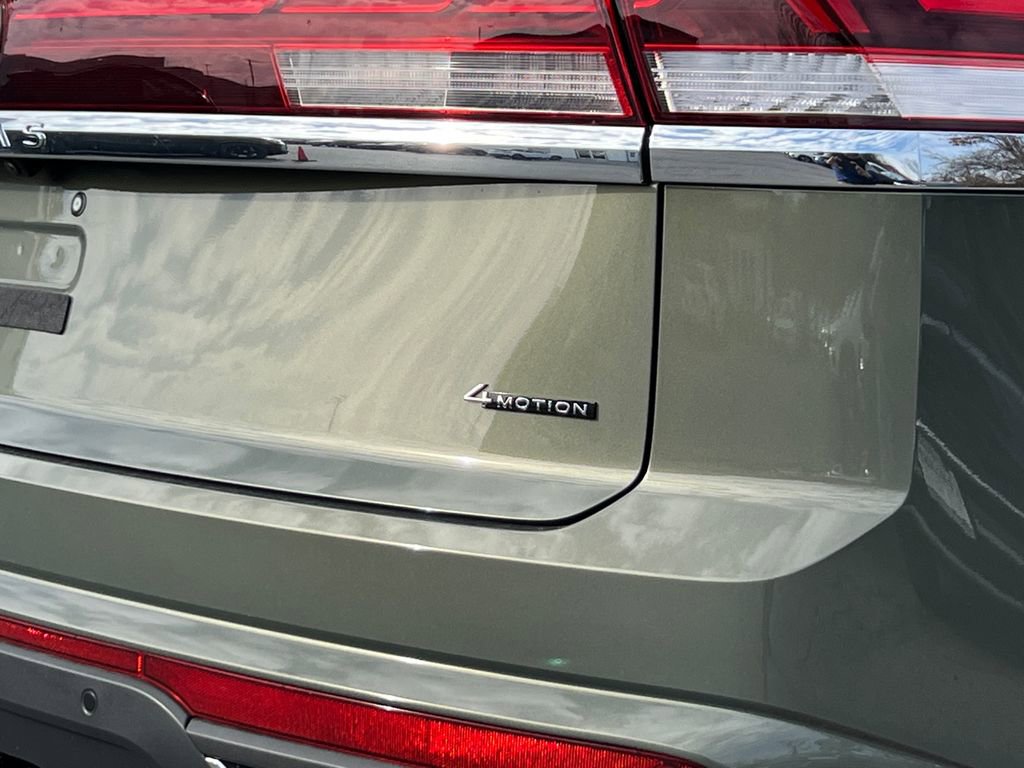 New 2026 Volkswagen Atlas Cross Sport SE image 5