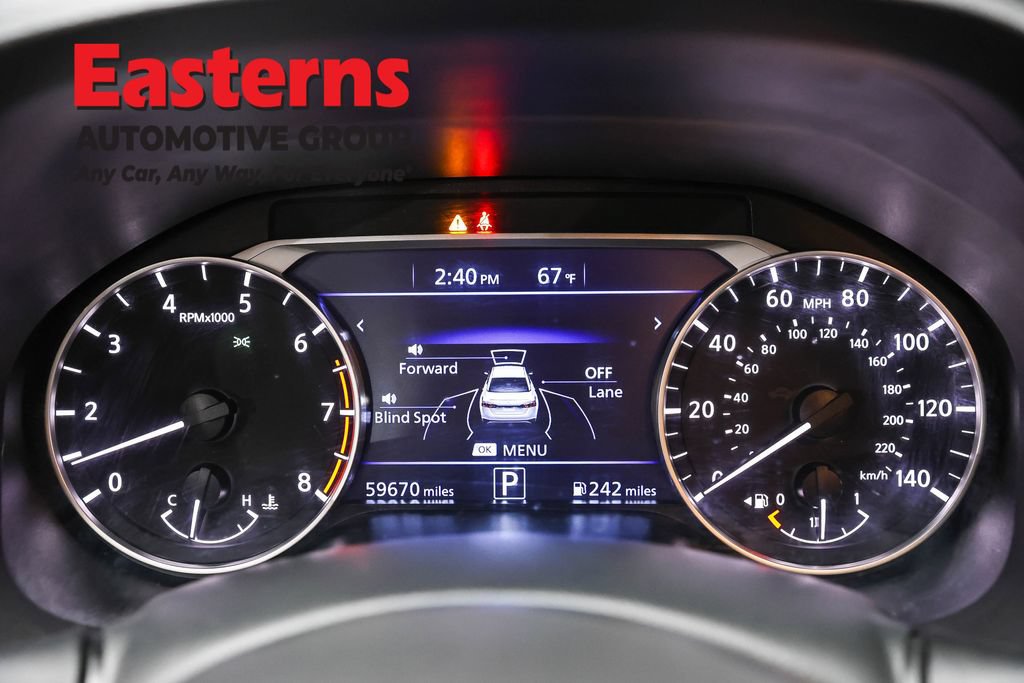 Used 2024 Nissan Altima 2.5 SV FWD image 16