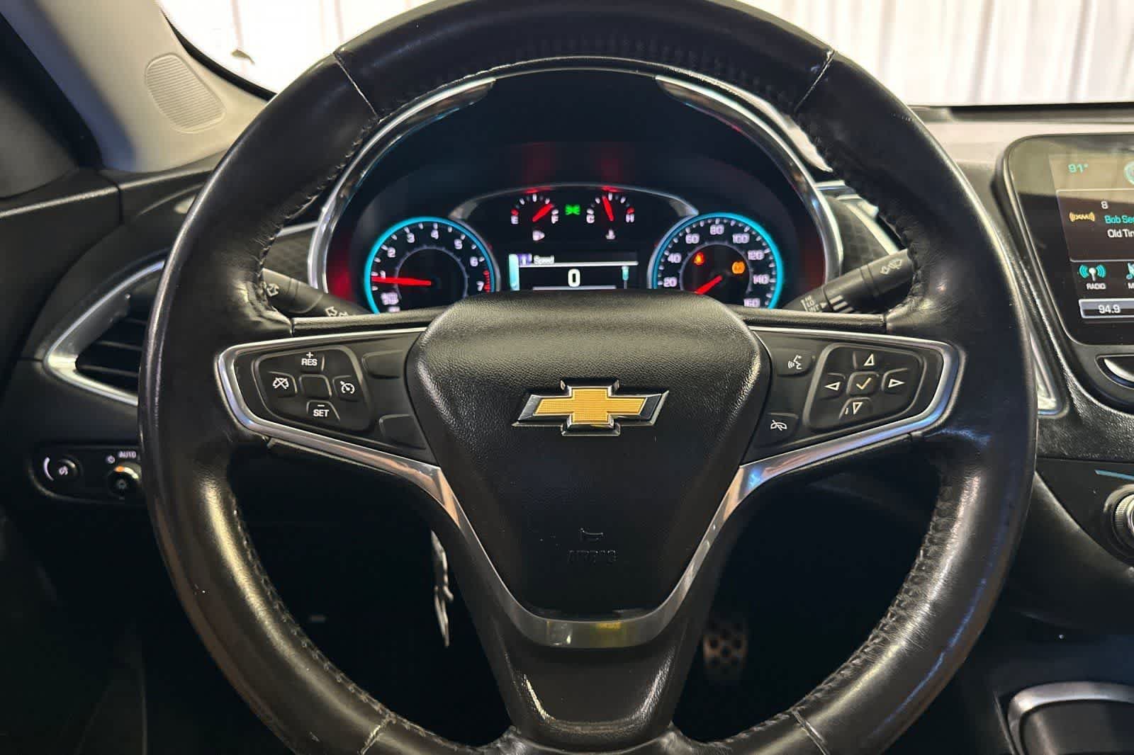 Used 2016 Chevrolet Malibu LT FWD image 24